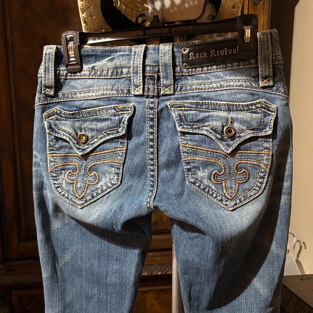 Rock Revival Women's boot cut Jeans ( little stretch)